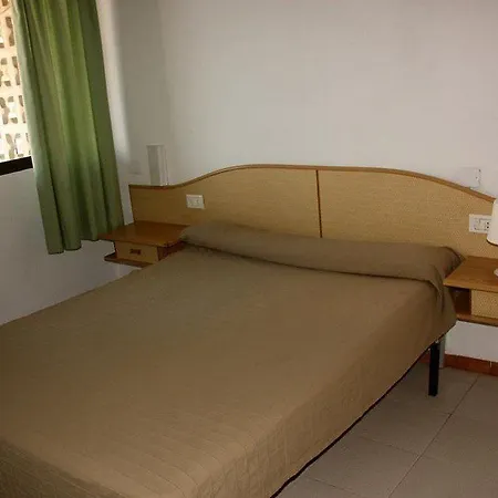Apartment Primera Linea De Playa 3000 *