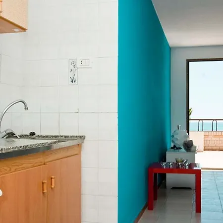 Apartment Primera Linea De Playa 3000 *