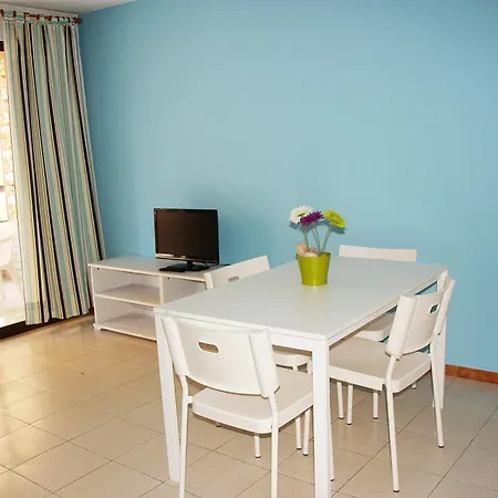 Apartment Primera Linea De Playa 3000 *
